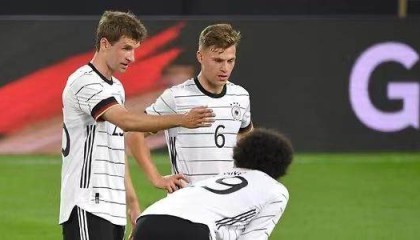 赛车游戏-勒夫力挺克罗斯：他是榜样！是最不可或缺之人！