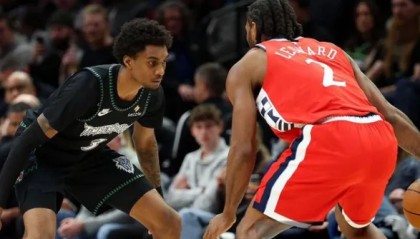 伦纳德近2次对阵麦丹场均43分6.5板3.5助3断，三分命中率55%